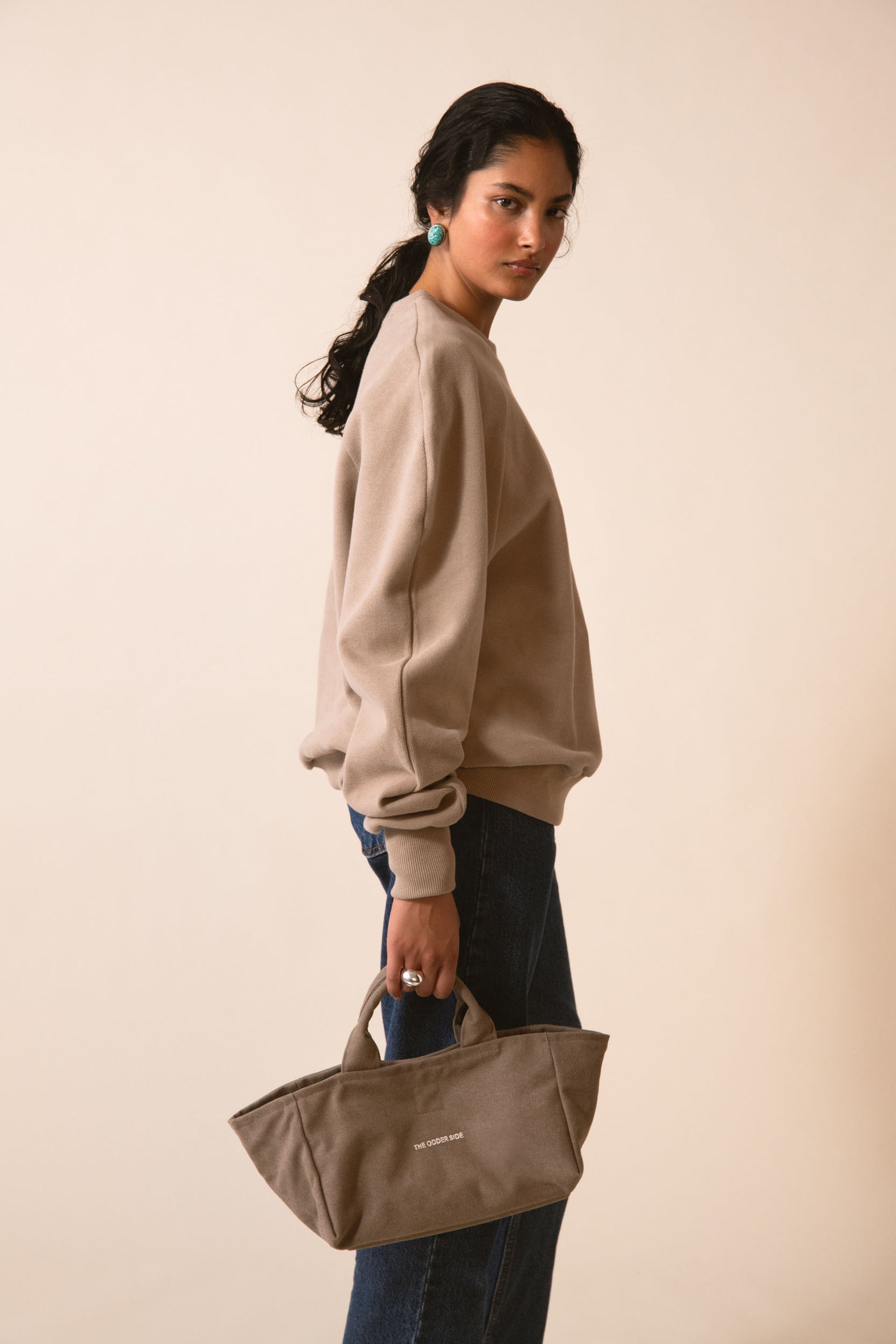 AND SWEATSHIRT BEIGE