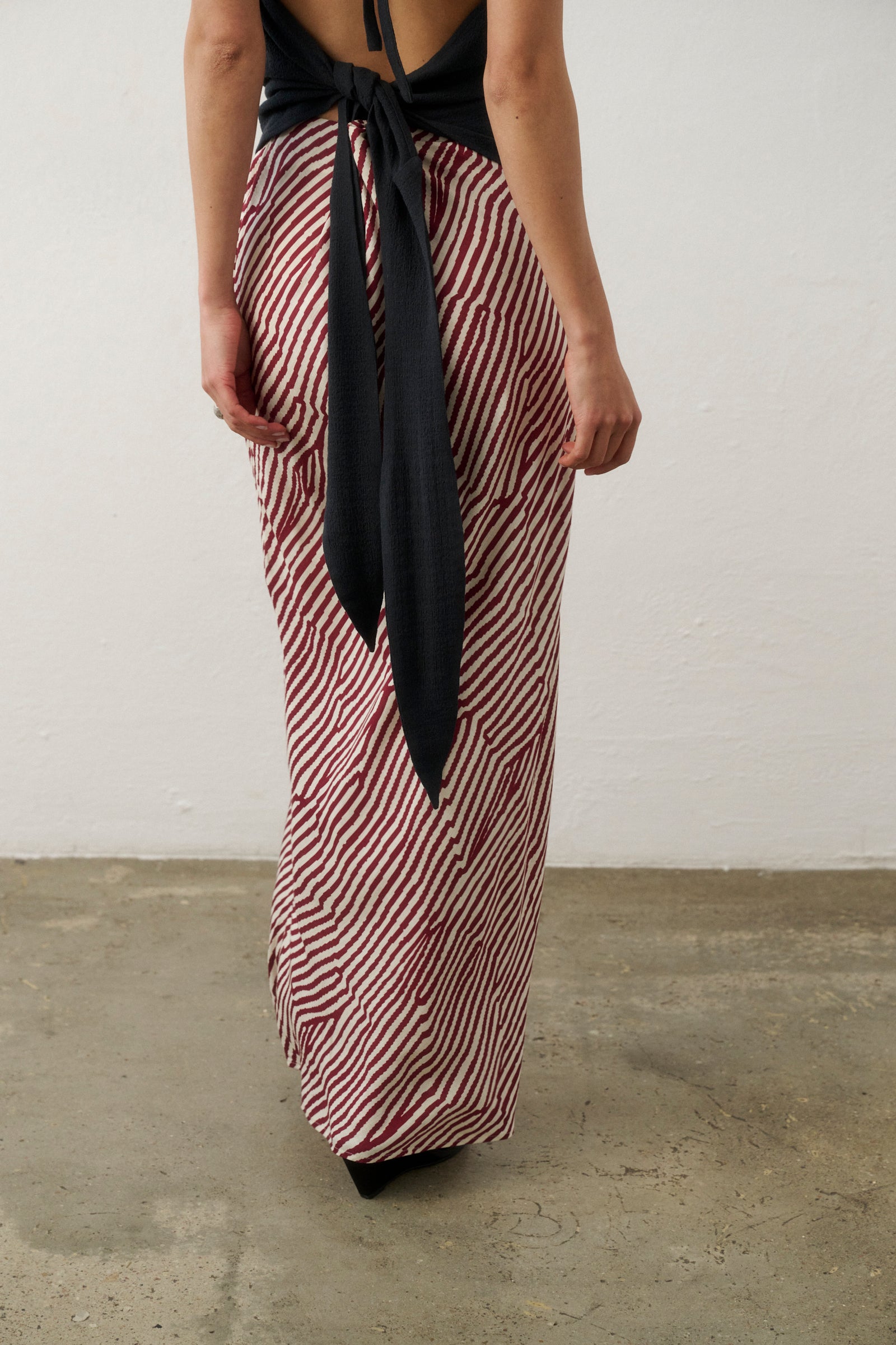 MARIE MAXI ROCK SCHWARZ