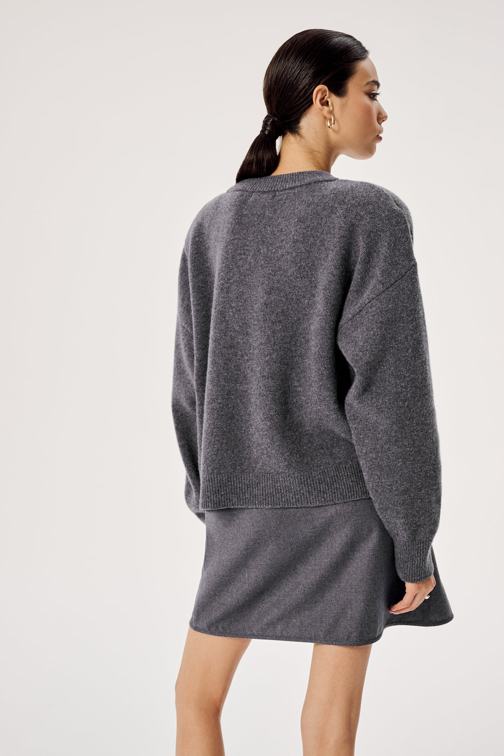 DAKOTA SWEATER GRAPHITE 