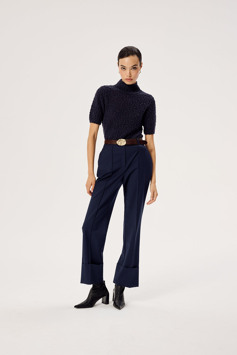INSPIRED SWEATER NAVY
