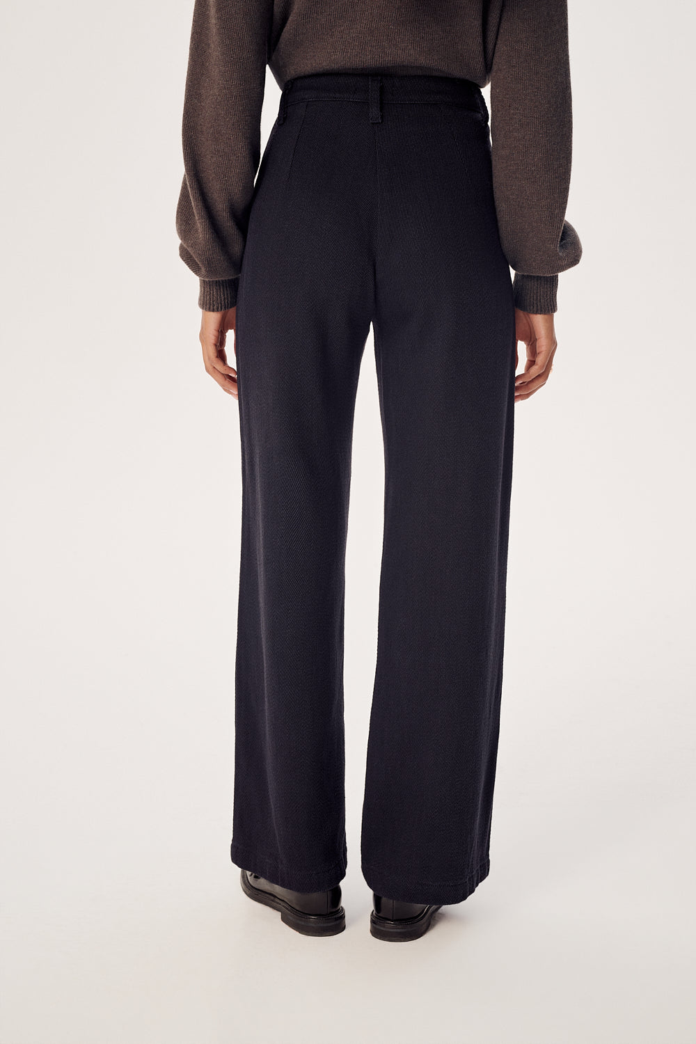 SPODNIE PIERRE