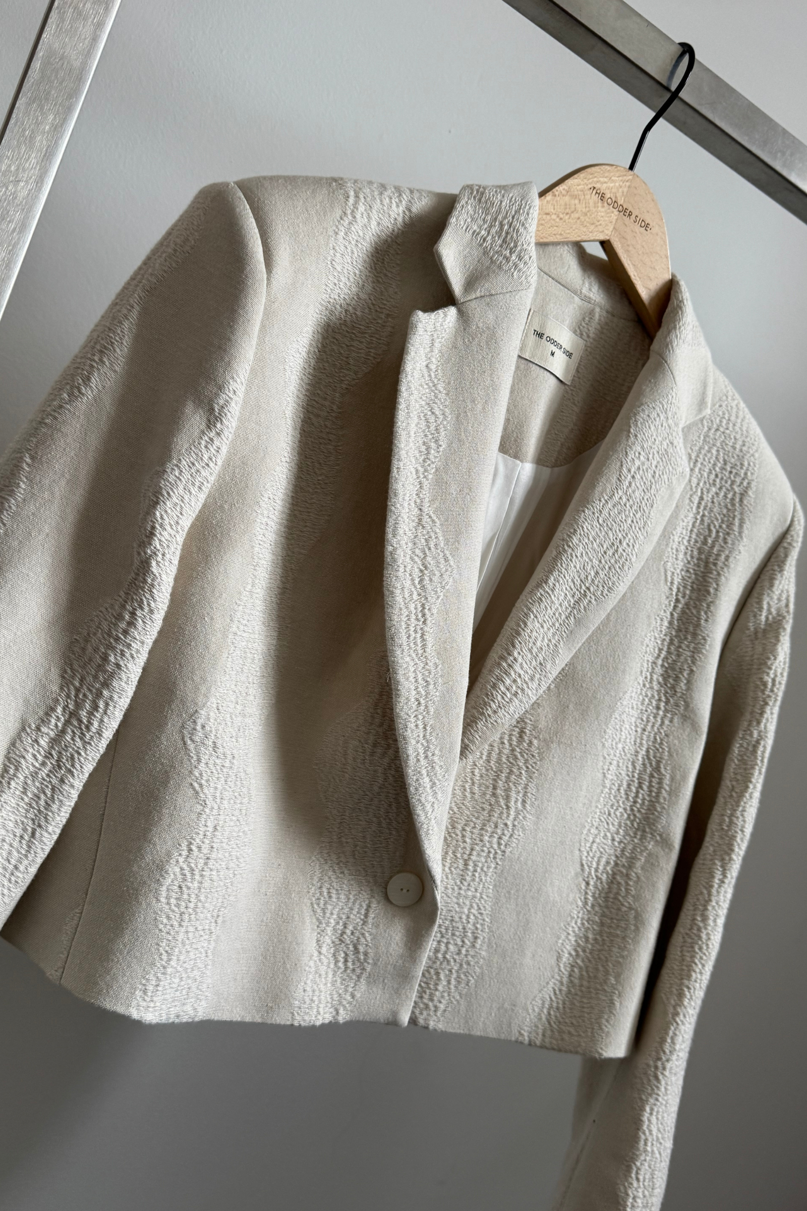 MARLOWE JACKE OFF WHITE