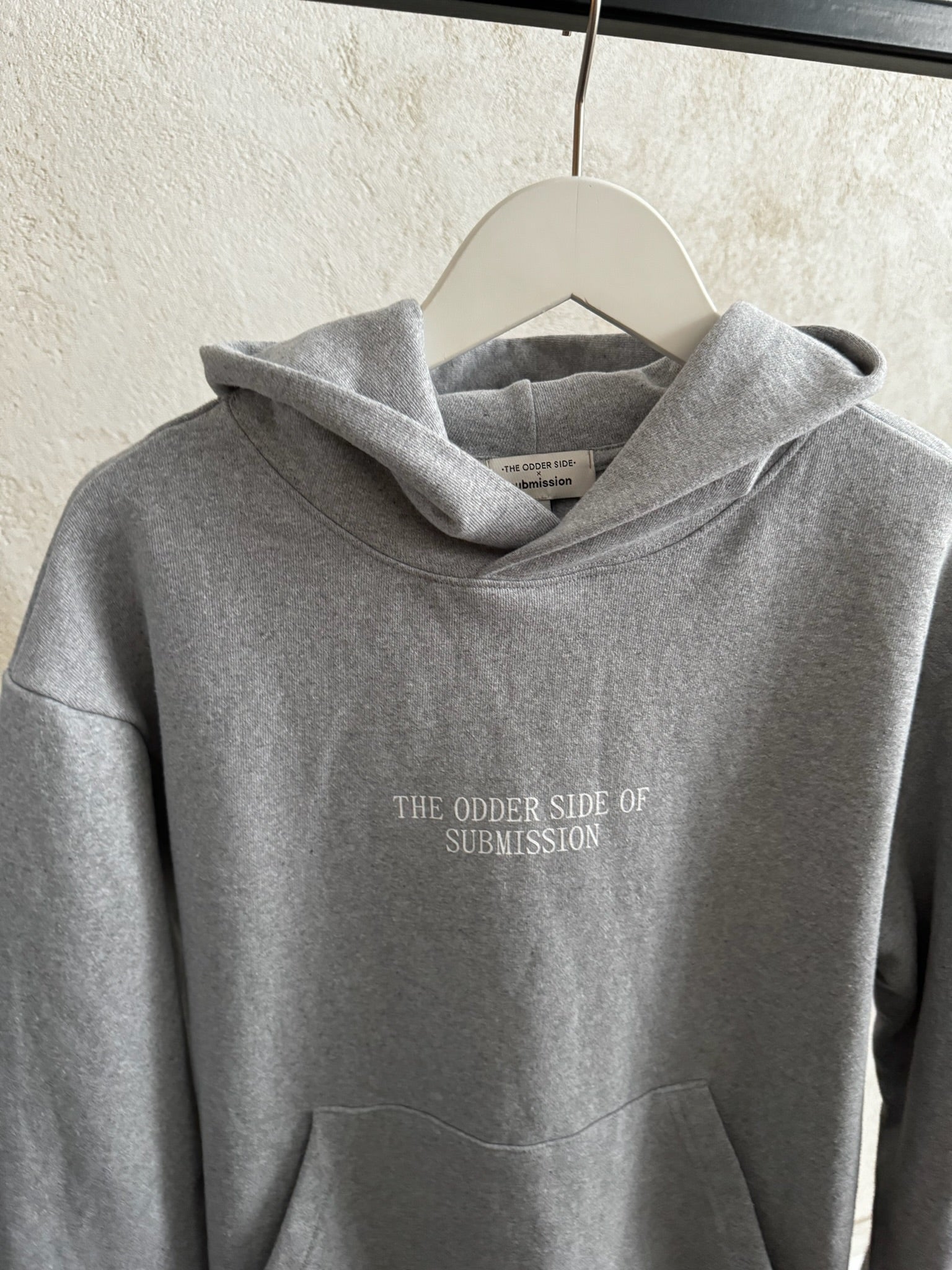 BLUZA DAMSKA BAWEŁNIANA KANGUREK WEAR THE CHANGE SZARA